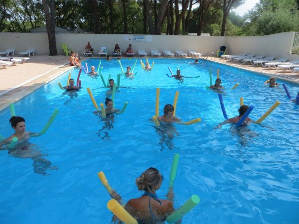 Aquagym à la piscine du camping à Argelès